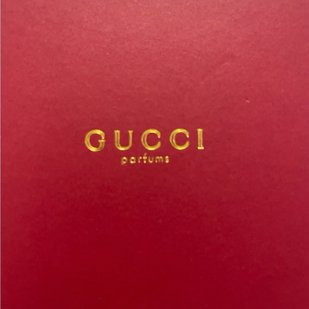 NEW in Box Gucci VIP Metal Gold Compact Mirror- One Side w/Magnification - Picture 7 of 10